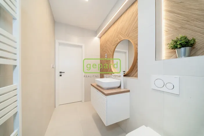 Prodej bytu 2+kk, Praha - Bohnice, V Zámcích, 57 m2