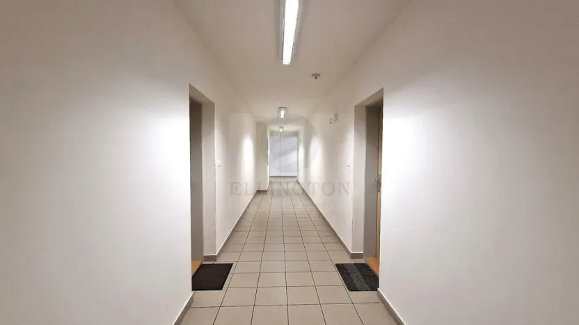 Pronájem bytu 1+kk, Klecany, V Honech, 35 m2