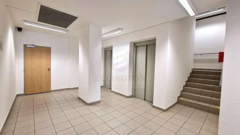 Pronájem bytu 1+kk, Klecany, V Honech, 35 m2