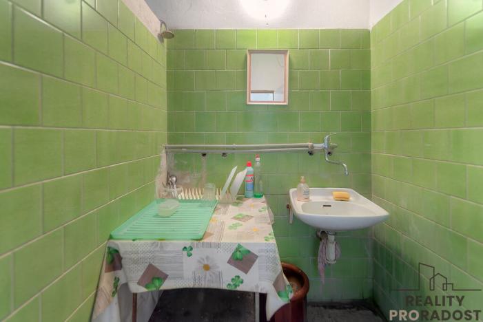 Prodej výrobních prostor, Moravský Krumlov, Pod Leskounem, 2555 m2