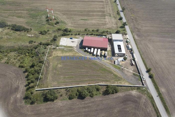 Prodej komerčního pozemku, Bašť, 4869 m2