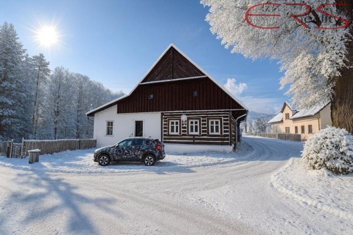 Prodej rodinného domu, Dolní Lánov, 900 m2