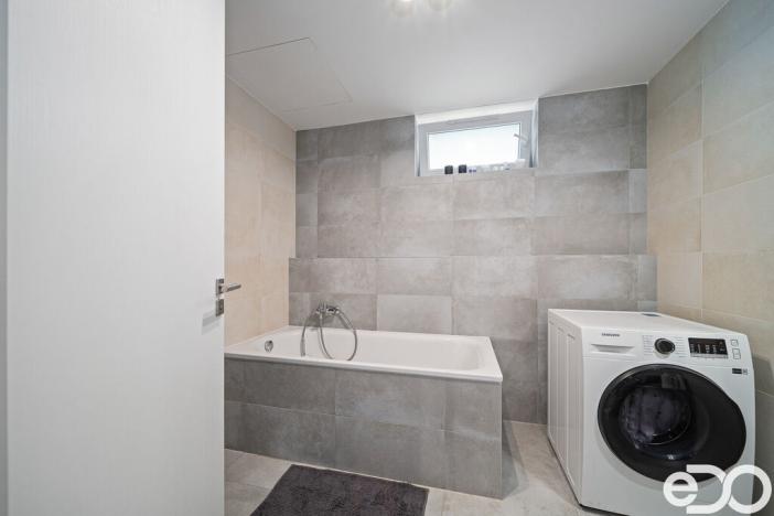 Prodej bytu 2+kk, Praha - Hrdlořezy, Mezilehlá, 53 m2