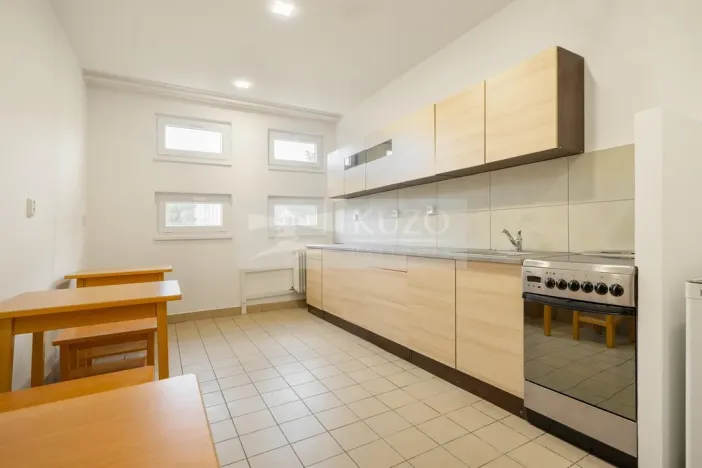 Pronájem ubytování, Plzeň, K Papírně, 574 m2