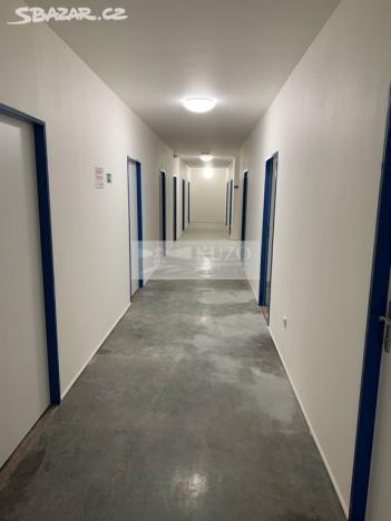 Pronájem skladu, Dobříč, 12 m2