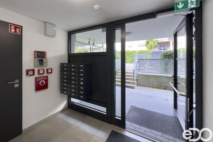 Prodej bytu 2+kk, Praha - Hrdlořezy, Mezilehlá, 85 m2