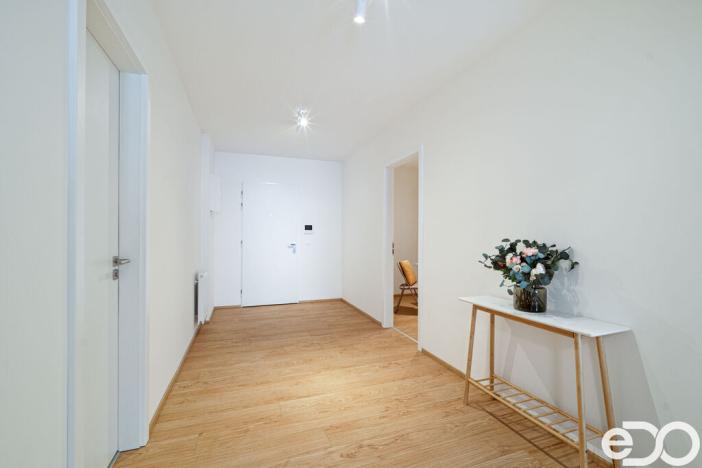 Prodej bytu 2+kk, Praha - Hrdlořezy, Mezilehlá, 85 m2