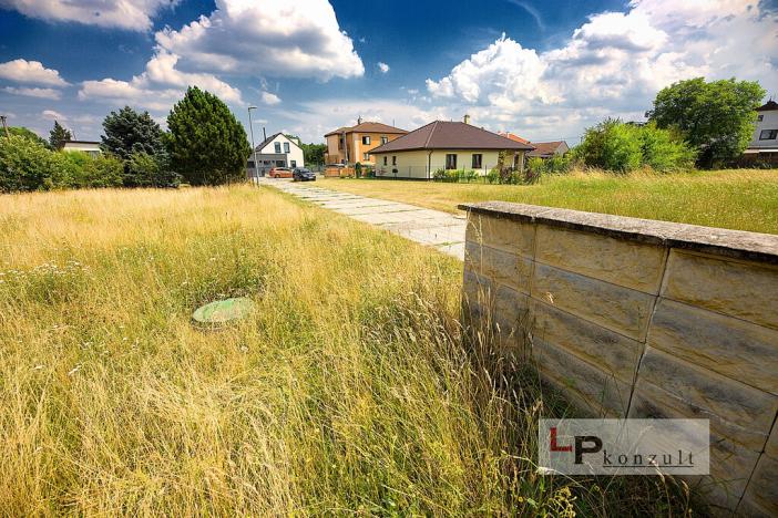 Prodej pozemku, Opatovice nad Labem, Kaštanová, 759 m2