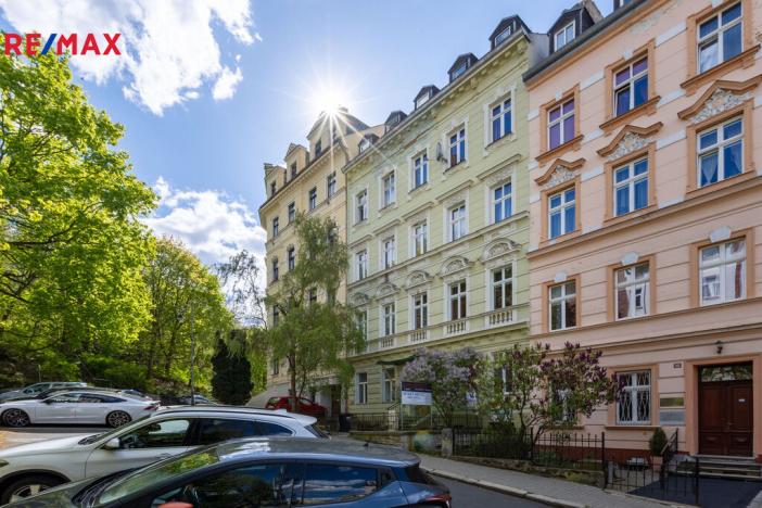 Prodej obchodního prostoru, Karlovy Vary, Svahová, 446 m2