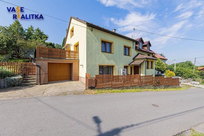 Prodej rodinného domu, Zavlekov - Vlčnov, 245 m2