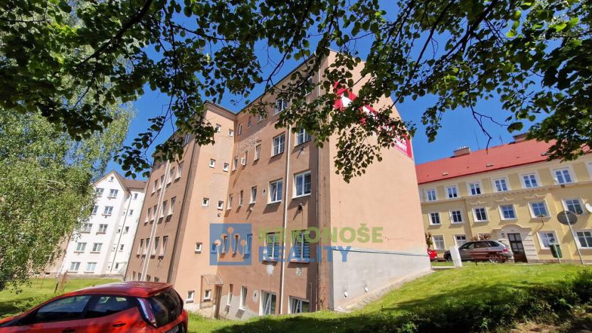 Prodej bytu 1+kk, Trutnov - Horní Předměstí, Žižkova, 32 m2