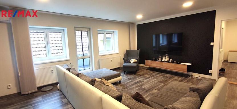 Pronájem bytu 2+kk, Bruntál, nám. Míru, 70 m2