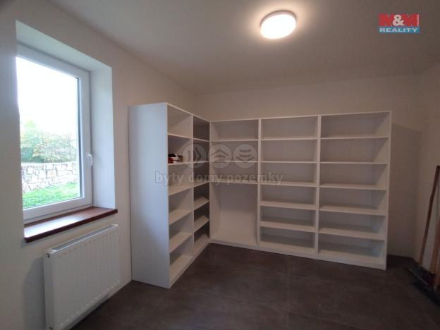 Prodej rodinného domu, Klecany - Klecánky, 345 m2