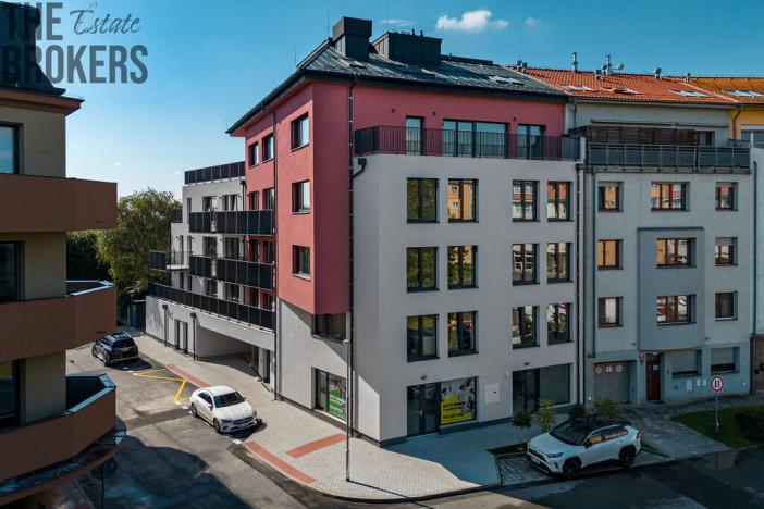 Prodej bytu 2+kk, Praha - Suchdol, U hotelu, 90 m2