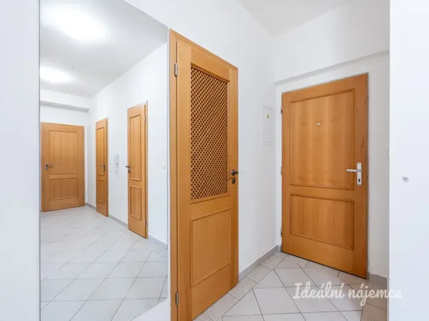 Pronájem bytu 3+kk, Praha - Kamýk, Cholupická, 109 m2
