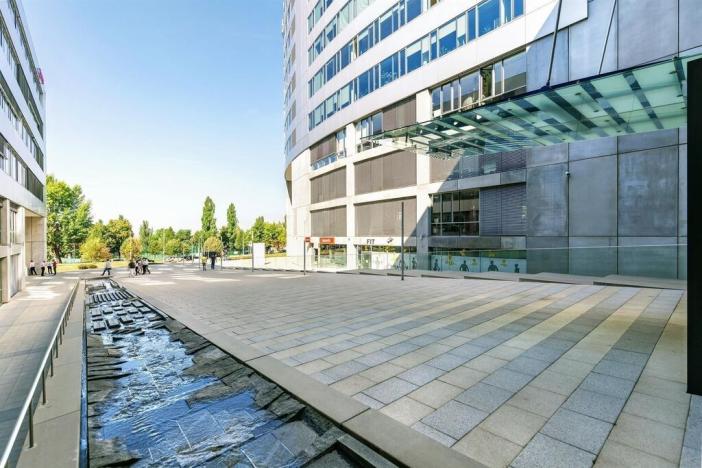 Pronájem kanceláře, Praha - Nusle, Na hřebenech II, 1180 m2