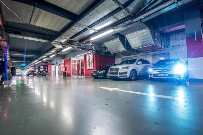 Pronájem kanceláře, Praha - Žižkov, Vinohradská, 2103 m2