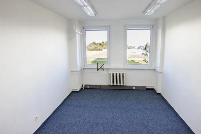 Pronájem kanceláře, Praha - Chodov, Roztylská, 185 m2