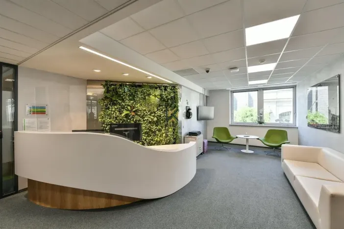 Pronájem kanceláře, Praha - Smíchov, Plzeňská, 439 m2