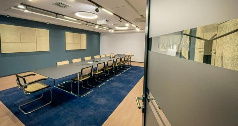 Pronájem kanceláře, Praha - Michle, Vyskočilova, 1738 m2