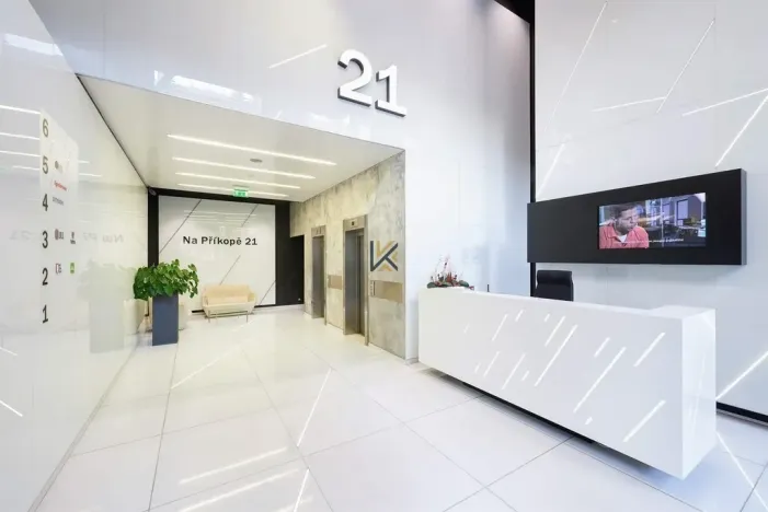 Pronájem kanceláře, Praha - Staré Město, Na příkopě, 674 m2
