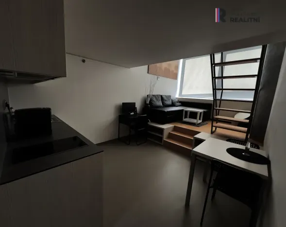 Pronájem bytu 2+kk, Zlín, J. A. Bati, 41 m2