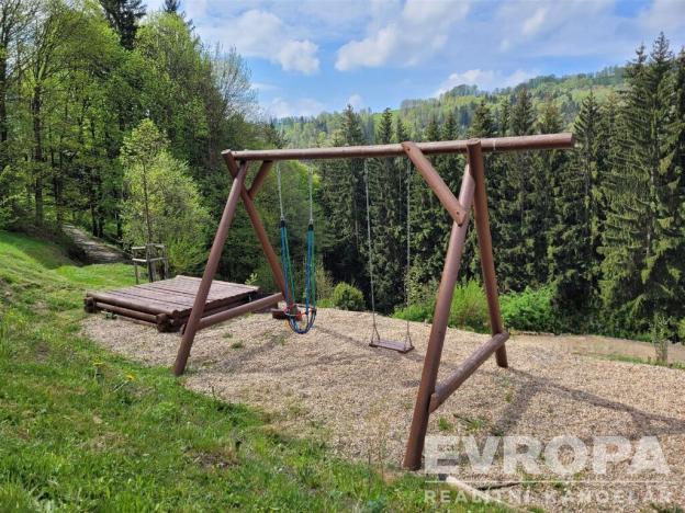 Prodej chalupy, Jablonec nad Jizerou, 200 m2