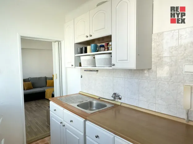 Pronájem bytu 1+1, Kolín - Kolín II, Na Magistrále, 27 m2