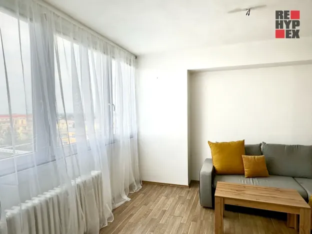 Pronájem bytu 1+1, Kolín - Kolín II, Na Magistrále, 27 m2