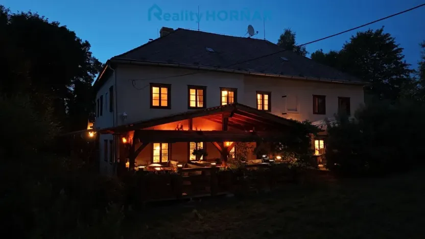 Prodej ubytování, Černá v Pošumaví - Bližná, 340 m2