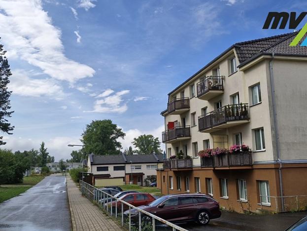 Prodej bytu 1+kk, Milovice, Slepá, 34 m2