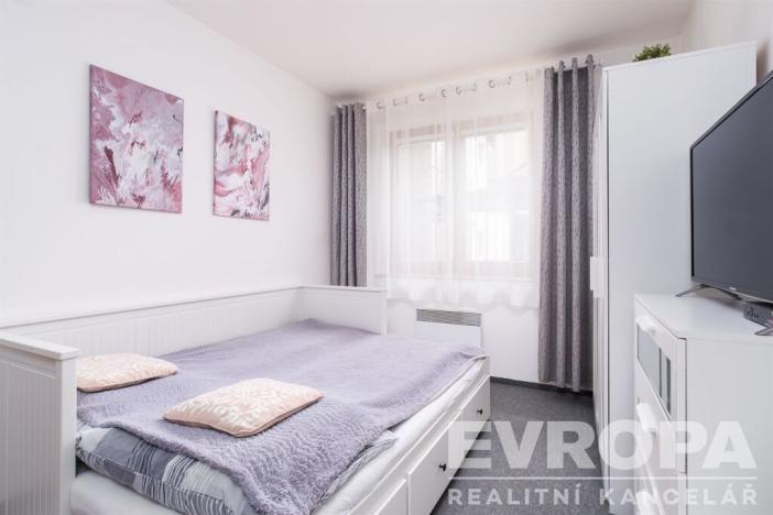 Prodej bytu 2+kk, Rokytnice nad Jizerou - Horní Rokytnice, Horní Rokytnice, 30 m2