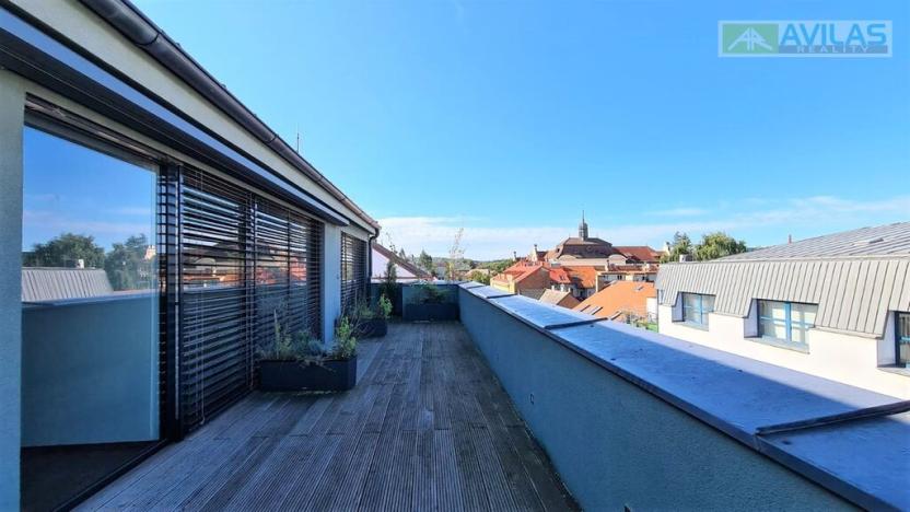 Pronájem kanceláře, Benešov, 130 m2