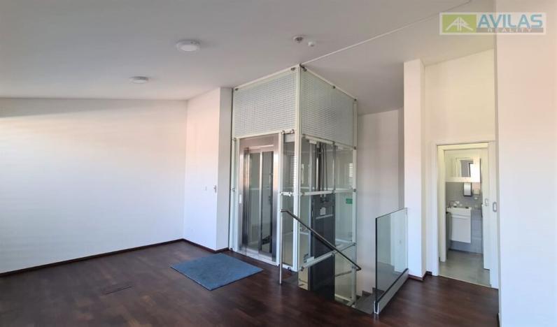 Pronájem kanceláře, Benešov, 130 m2