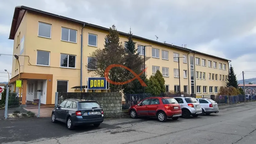 Pronájem kanceláře, Valašské Meziříčí, Jiráskova, 30 m2