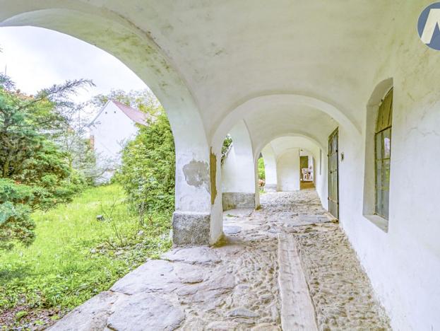 Prodej činžovního domu, Husinec, Jeronýmova, 400 m2