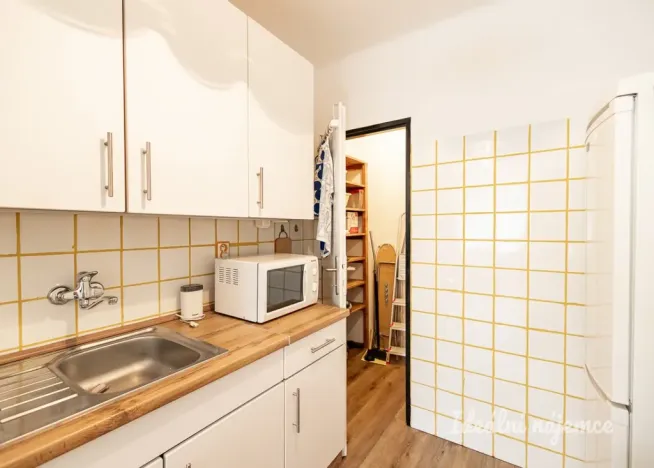 Pronájem bytu 2+kk, Praha - Michle, U plynárny, 38 m2