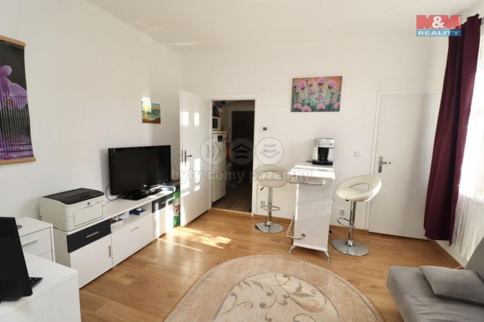 Prodej bytu 2+kk, Karlovy Vary - Rybáře, Rohová, 42 m2