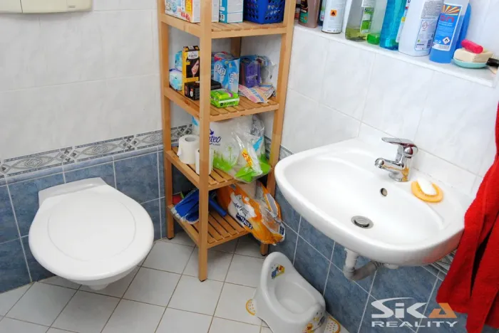 Prodej rodinného domu, Pnětluky - Konětopy, 200 m2