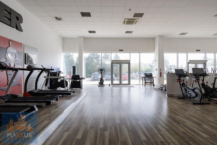 Pronájem obchodního prostoru, Čestlice, Průhonická, 490 m2