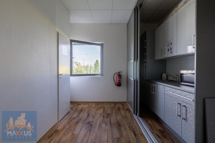 Pronájem obchodního prostoru, Čestlice, Průhonická, 130 m2