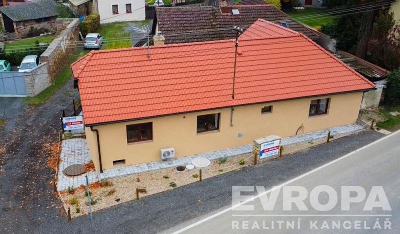 Prodej rodinného domu, Zásmuky - Nesměň, 70 m2