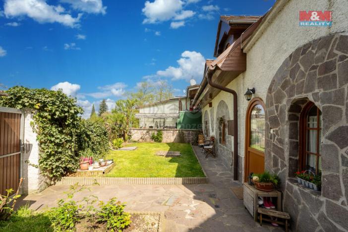 Prodej rodinného domu, Čelákovice, Na Hrádku, 66 m2