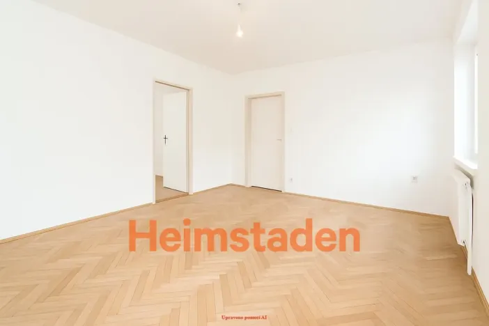 Pronájem bytu 2+1, Karviná - Nové Město, nám. Budovatelů, 55 m2