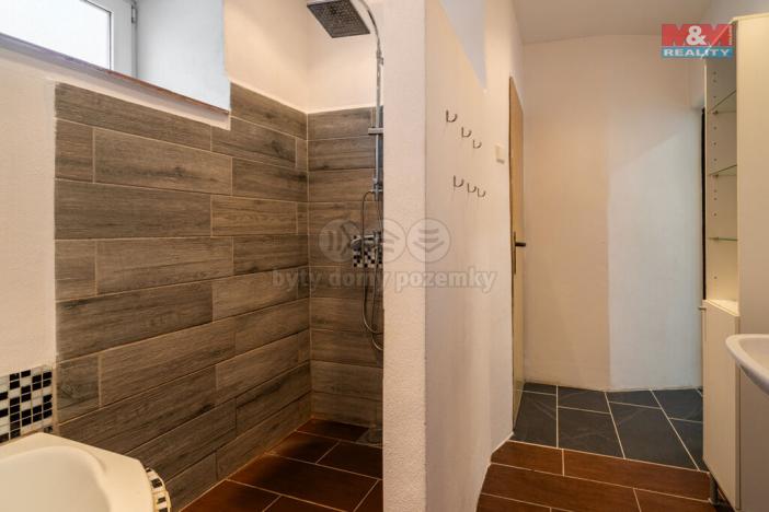 Prodej zemědělské usedlosti, Dříteň - Záblatí, 250 m2