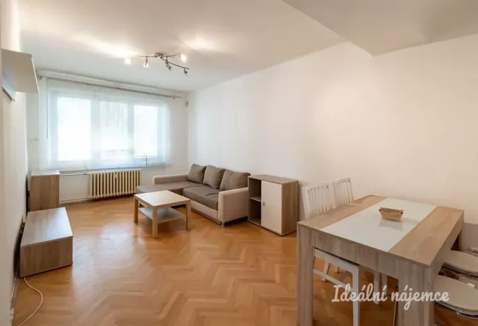 Pronájem bytu 3+1, Praha - Hloubětín, Sadská, 65 m2