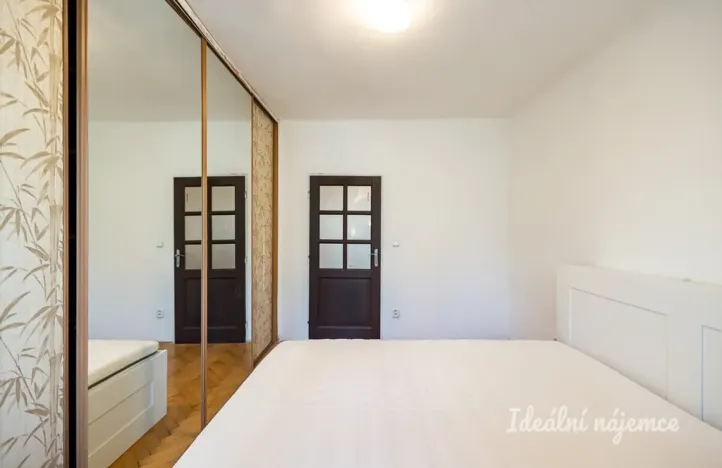 Pronájem bytu 3+1, Praha - Hloubětín, Sadská, 65 m2