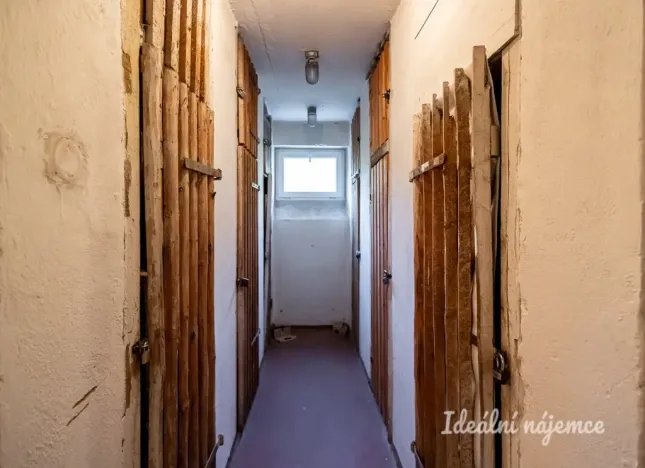 Pronájem bytu 3+1, Praha - Hloubětín, Sadská, 65 m2
