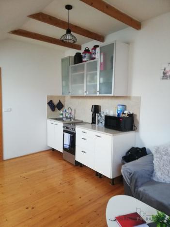 Pronájem bytu 2+kk, Znojmo, Veselá, 47 m2