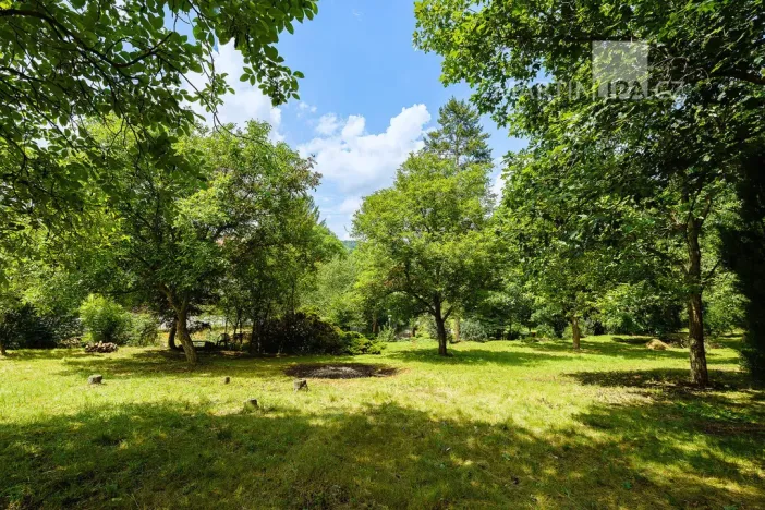 Prodej pozemku pro bydlení, Roztoky, V Úvoze, 3034 m2